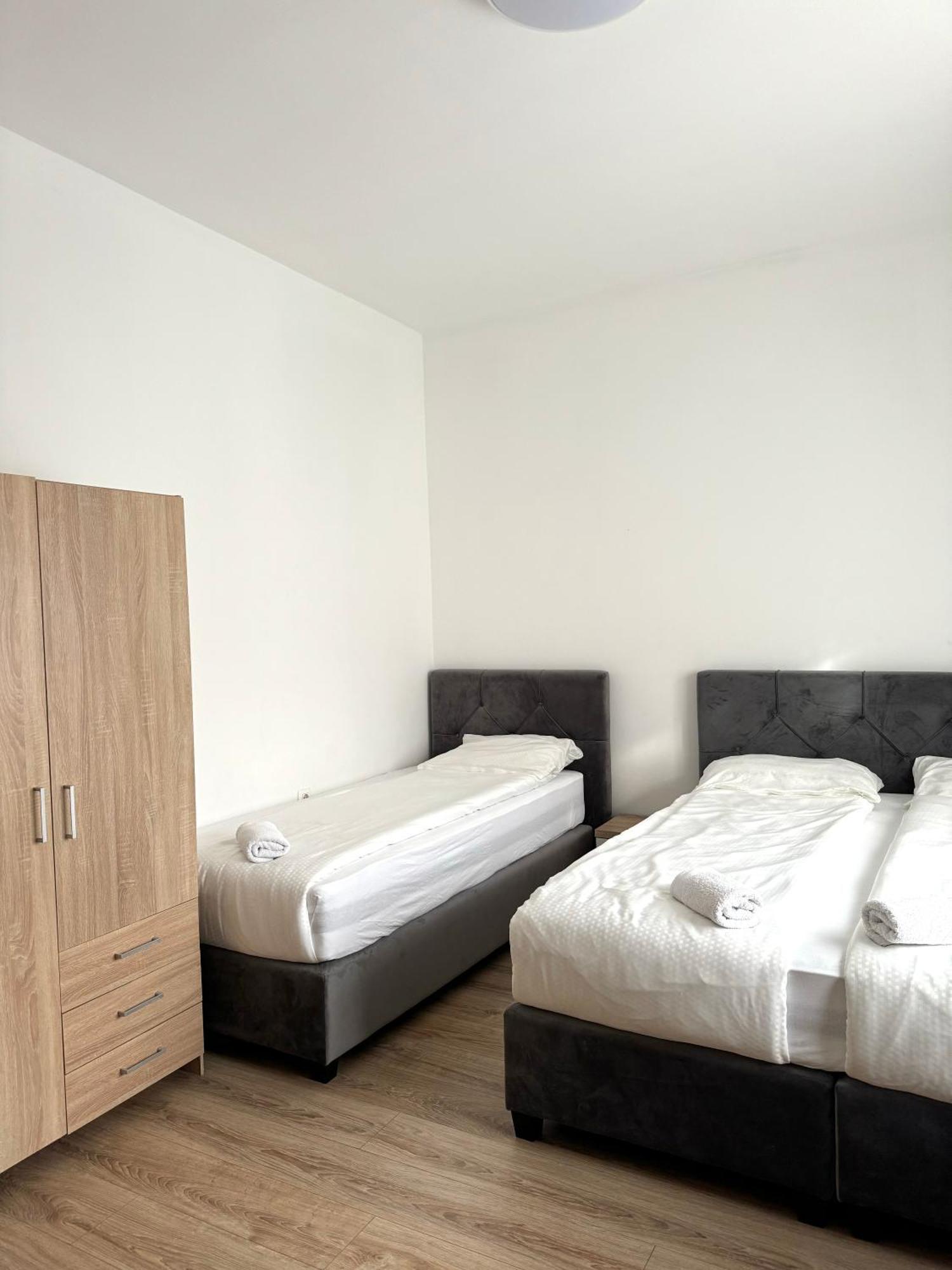 L&L Rooms Maribor Extérieur photo