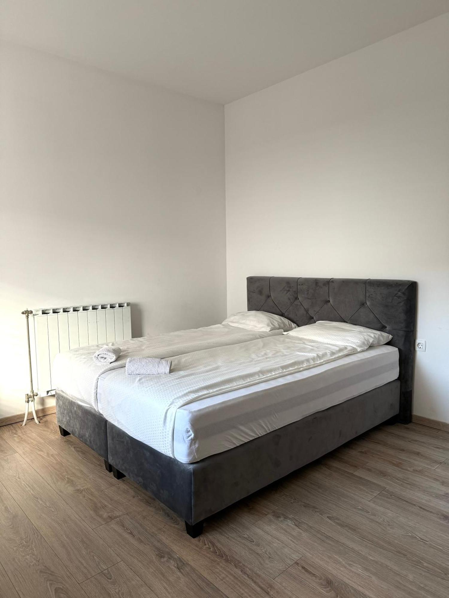 L&L Rooms Maribor Extérieur photo
